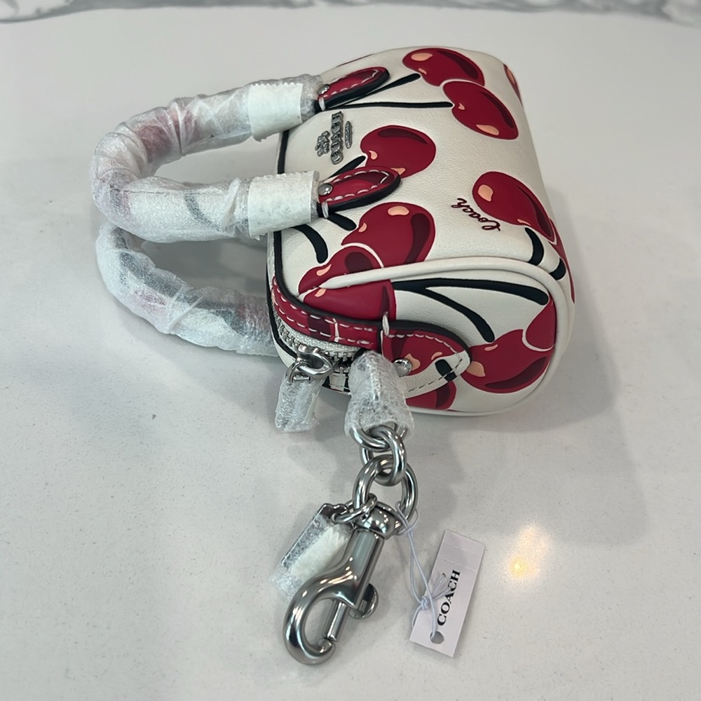 ππCOACH Mini Bag Charm.. - Picture 3 of 16